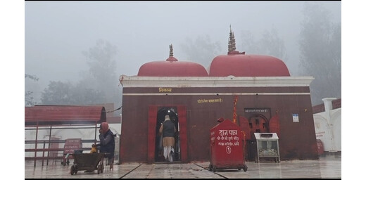 गोपालगंज : ऐतिहासिक थावे मंदिर में चोरी, आभूषण लेकर फरार हुए चोर